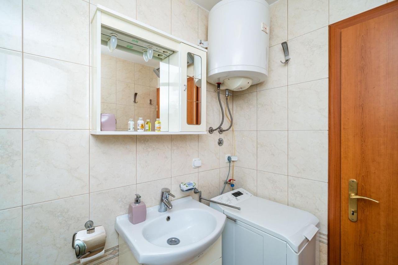 Apartment Promenada- 4Pax With Parking Dubrovnik Eksteriør bilde